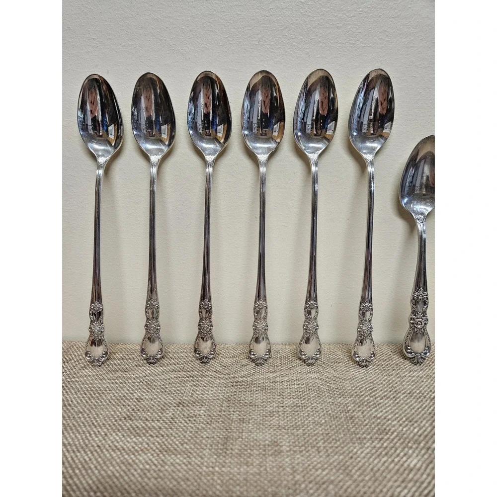 Rogers Bros 1847 Heritage IS 6 Teaspoons & 2 Dinner Spoons